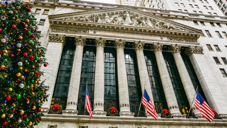 US GDP data and stock market vacations: what investors need to know this week