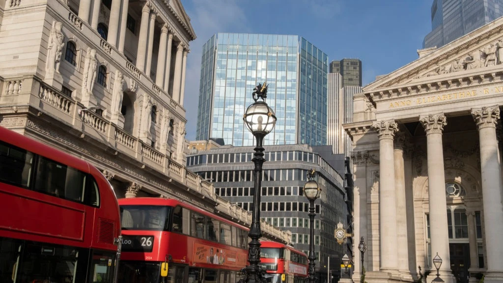 200 years of investing: why time helps investors but does not guarantee success