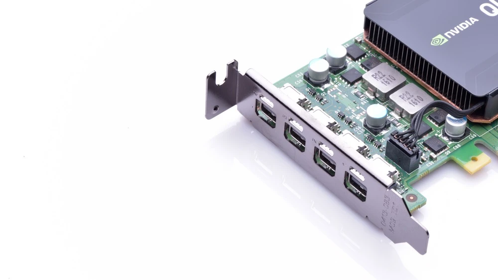 Бумаги Nvidia сейчас «отстают от рынка», считает аналитик Wolfe Research / Фото: Shutterstock / Daniel Chetroni