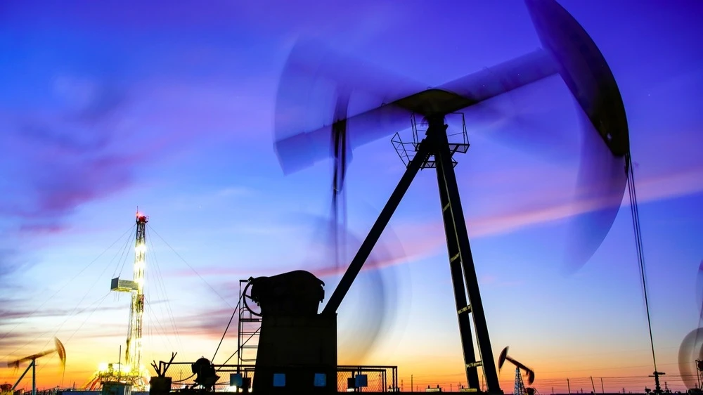 Эскалация напряженности вокруг Ирана повысила вероятность «масштабного глобального шока предложения нефти» / Фото: pan demin / shutterstock