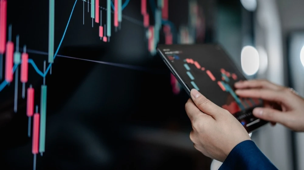 Все входящие в S&P 500 сектора торгуются выше 200-дневных средних, что исторически является «бычьим» сигналом / Фото: Gumbariya / Shutterstock