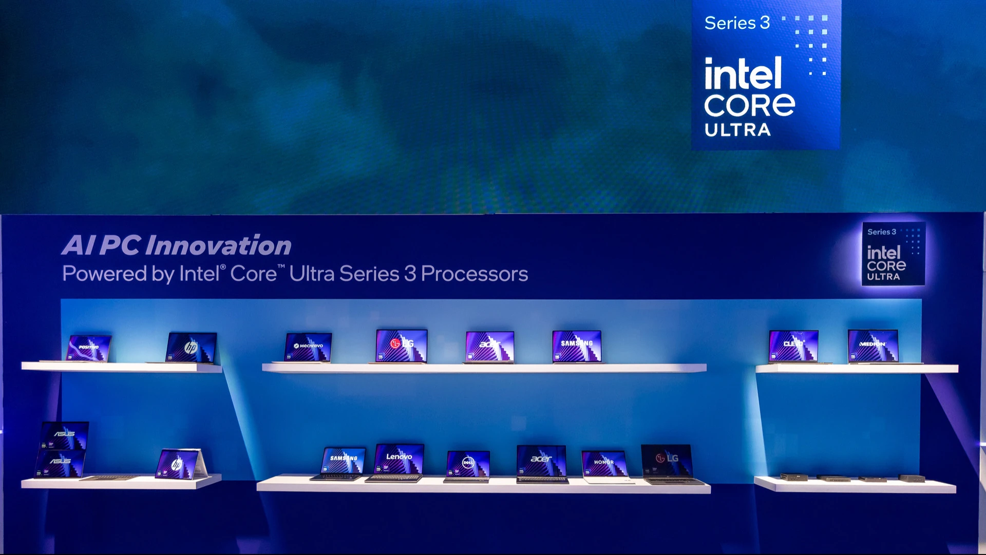 Intel представил первые ноутбуки с новыми процессорами на выставке CES / Фото: Intel