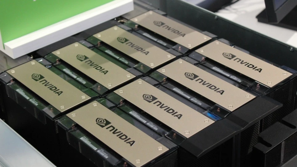 Пекин близок к официальному одобрению импорта чипов Nvidia в страну, говорят источники Bloomberg / Фото: Andrew Sozinov / Shutterstock