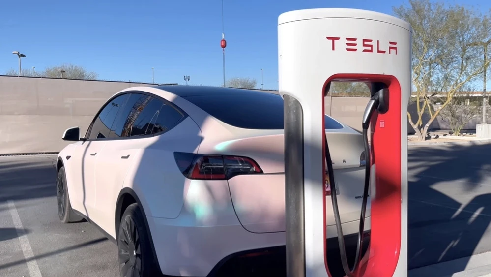 Tesla shares are the second most expensive in the S&P 500 index / Photo: harhar38/ Shutterstock.com