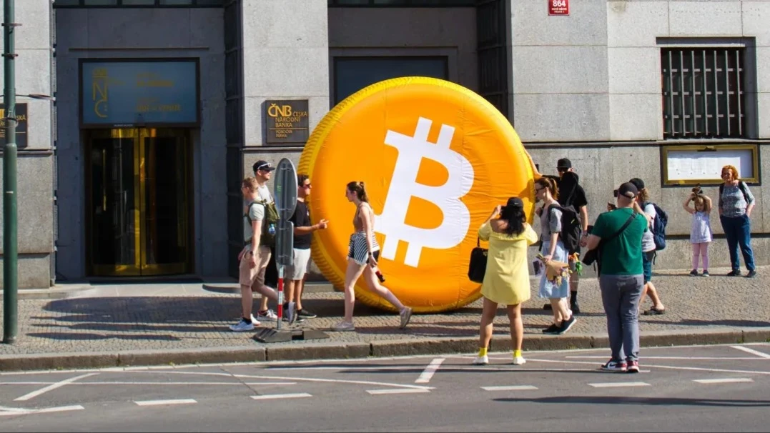 Криптотрейдеры за одни сутки ликвидировали ставки на рост криптовалют на общую сумму $1,57 млрд / Фото: xlup/Shutterstock.com