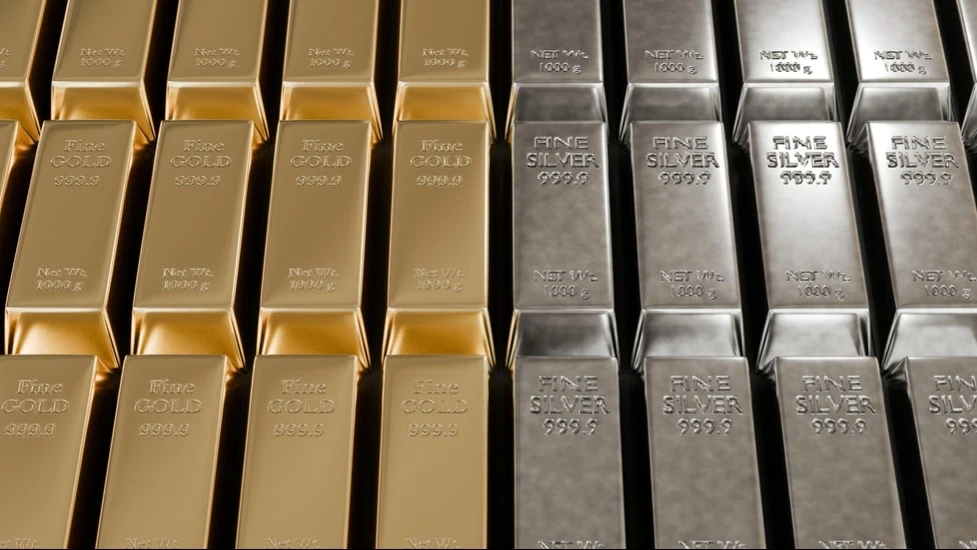 Gold and silver faced their biggest sell-off in years / Photo: Shutterstock.com