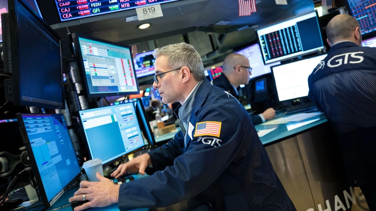 По итогам января три основных индекса американских акций показали рост / Фото: X / NYSE