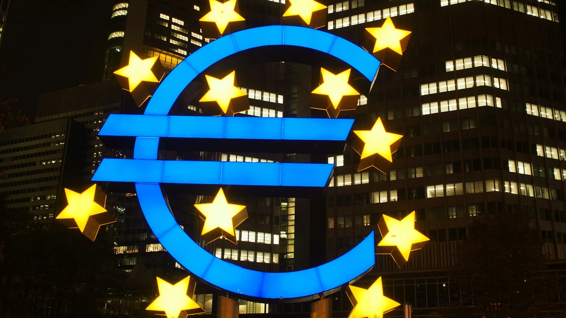 Price growth in the eurozone slowed in January compared to December / Photo: Unsplash/bruno neurath-wilson