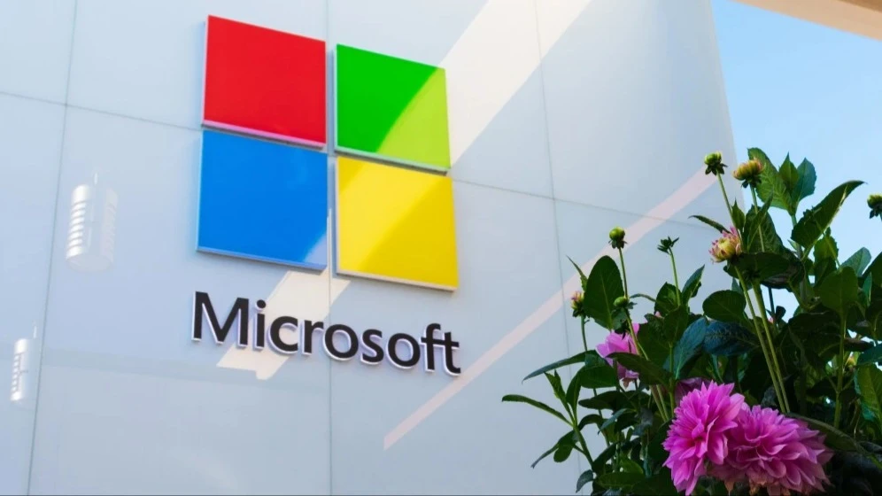 Microsoft continues to be one of the leaders of the AI revolution, convinced Piper Sandler / Photo: Michael Vi/Shutterstock.com
