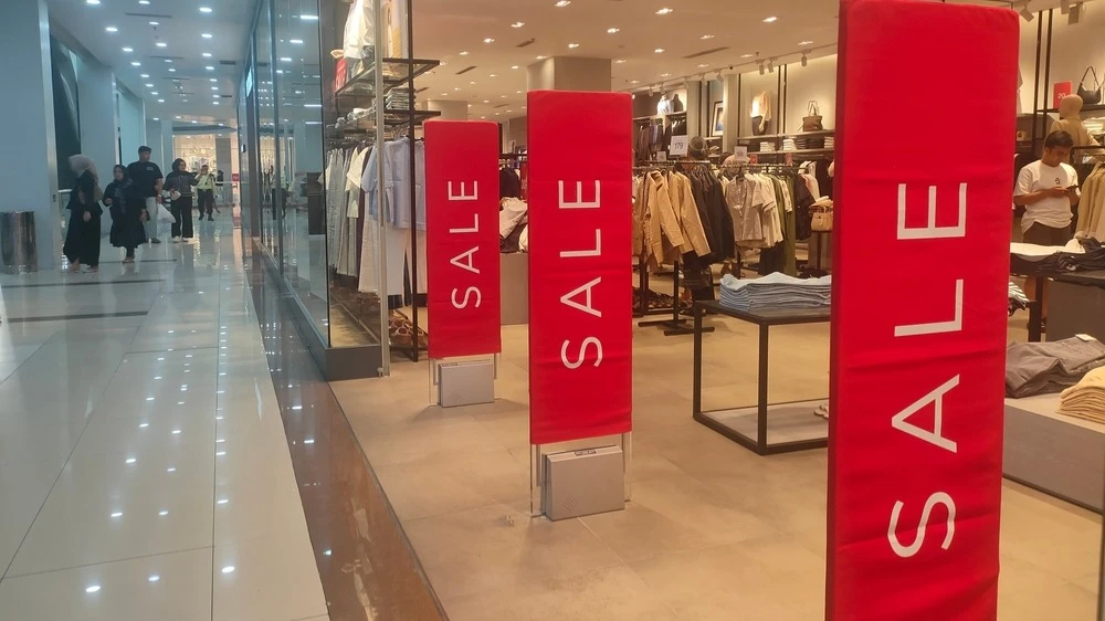 Розничные продажи в США не изменились в преддверии 2026 года / Фото: Qis2020 / Shutterstock