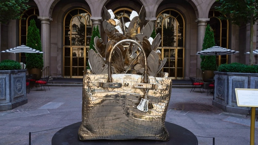 Стоимость сумок Birkin от Hermes начинается от $10 тыс. / Shutterstock.com