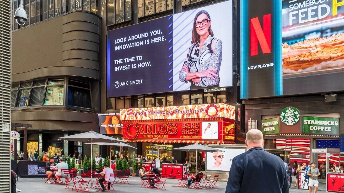 Экстремально высокая концентрация портфеля Кэти Вуд может принести как большую прибыль, так и крупные убытки / Фото: linkedin.com/in/catherinedwood/