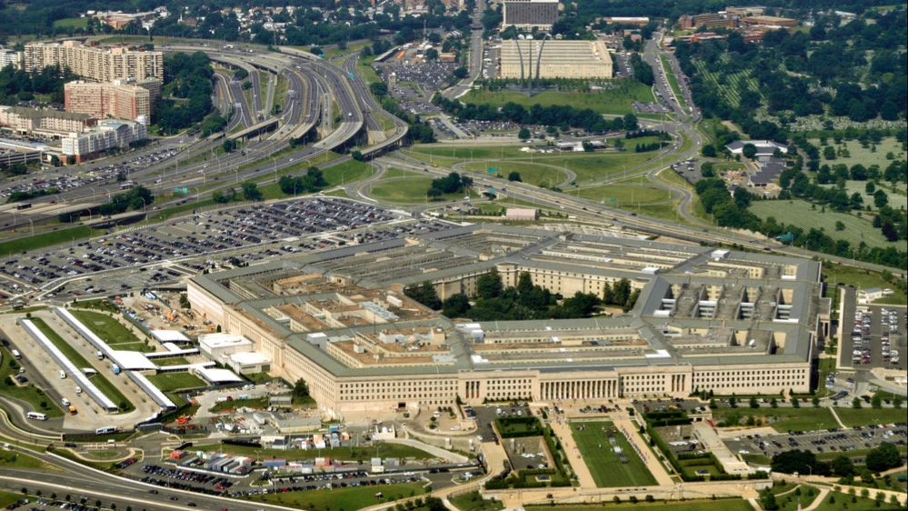 ИИ-стартап против использования ИИ Claude в военных целях / Фото: Frontpage / Shutterstock.com