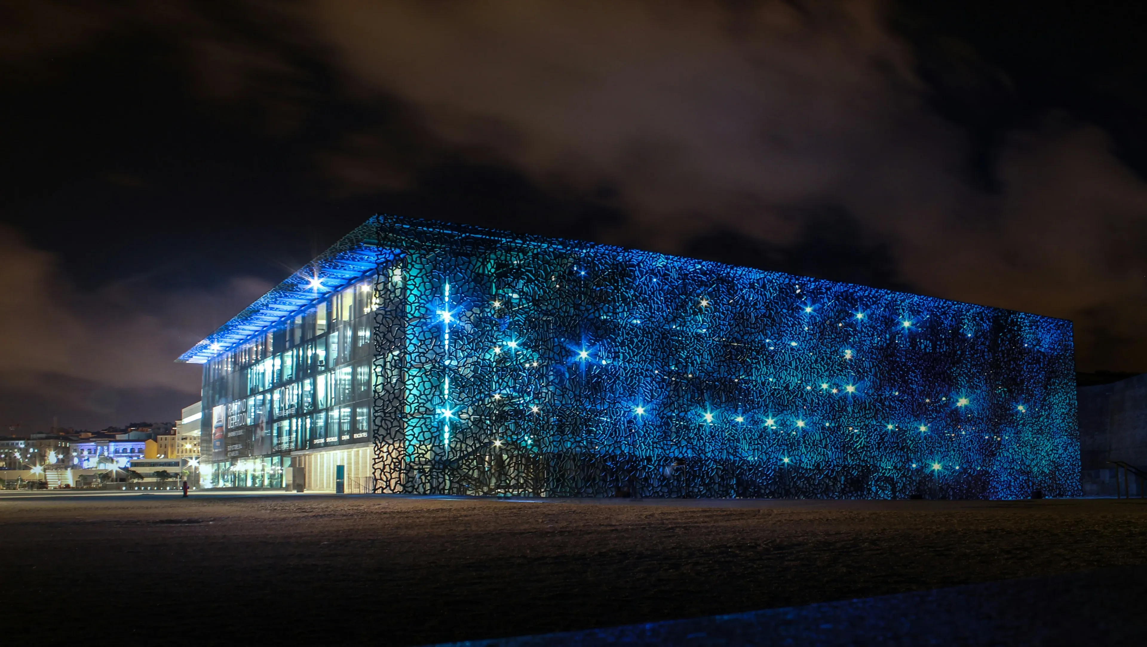 Если ФРС пойдет на агрессивное смягчение под давлением Белого дома, рынок может развернуться за одну торговую сессию — Герман Каплун / Фото: Alexandre Viard / Unsplash.com